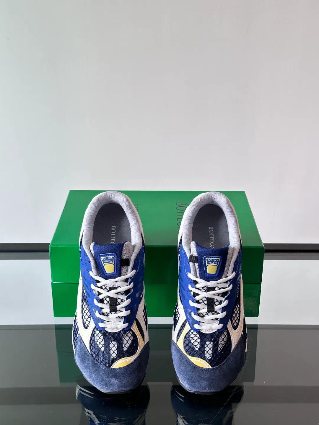 p640 "Bv" new orbit👫 casual sneakers for couples, the retro style of the millennium is so handsome, a super cool fashion item, the most important thing is that it feels incomparably comfortable on the feet, and the design style is also perfect. It will definitely be the one you wear most in daily life, original development, high quality presentation! Size: 35-45 (men’s size 38.45 customized)